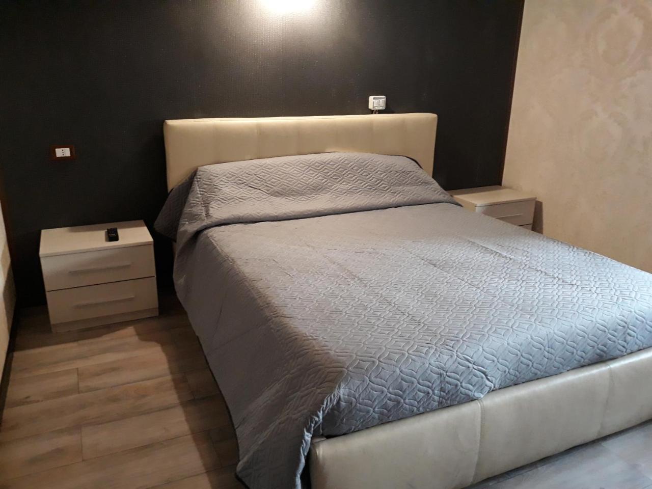 Hotel Sira House Milano Extérieur photo